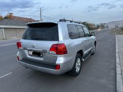 Сүрөт унаа Toyota Land Cruiser