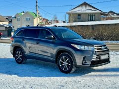 Сүрөт унаа Toyota Highlander