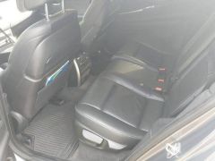 Photo of the vehicle BMW 5 Series