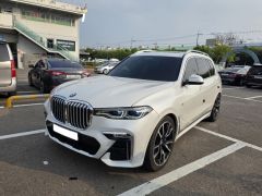 Фото авто BMW X7