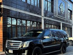 Сүрөт унаа Cadillac Escalade