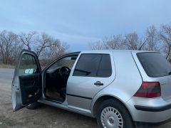 Сүрөт унаа Volkswagen Golf