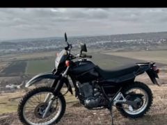 Сүрөт унаа Yamaha XT 600