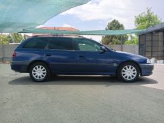 Сүрөт унаа Toyota Avensis