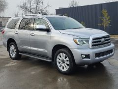 Фото авто Toyota Sequoia