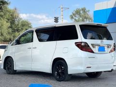 Сүрөт унаа Toyota Alphard