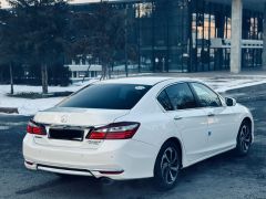 Фото авто Honda Accord