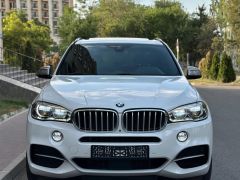 Photo of the vehicle BMW X5