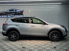 Сүрөт унаа Toyota RAV4