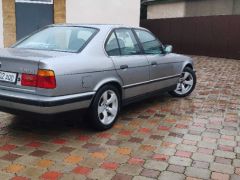 Photo of the vehicle BMW 5 Series