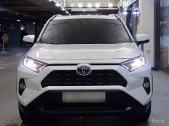 Сүрөт унаа Toyota RAV4