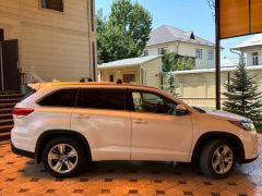 Фото авто Toyota Highlander