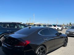 Фото авто Genesis G70