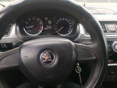 Сүрөт унаа Skoda Rapid