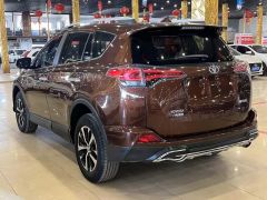 Сүрөт унаа Toyota RAV4