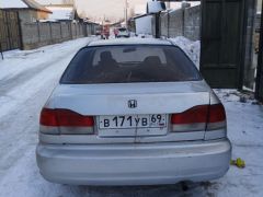 Сүрөт унаа Honda Domani