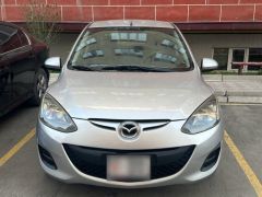 Сүрөт унаа Mazda 2