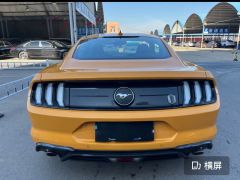 Photo of the vehicle Ford Mustang