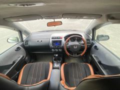 Фото авто Honda Fit