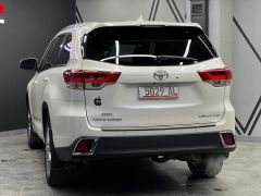 Фото авто Toyota Highlander