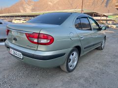 Photo of the vehicle Renault Megane