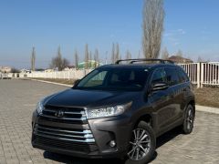 Сүрөт унаа Toyota Highlander