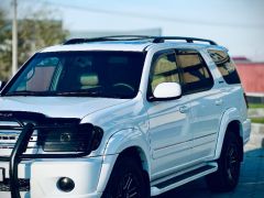 Сүрөт унаа Toyota Sequoia