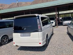 Фото авто Honda Stepwgn