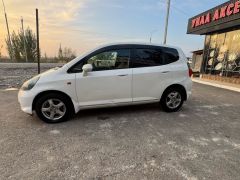 Фото авто Honda Fit