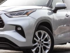 Сүрөт унаа Toyota Highlander