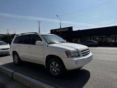 Сүрөт унаа Toyota Highlander