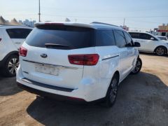 Сүрөт унаа Kia Carnival