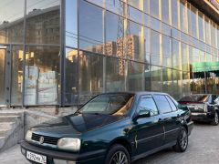 Фото авто Volkswagen Vento