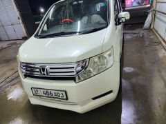 Фото авто Honda Stepwgn