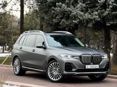 Фото авто BMW X7