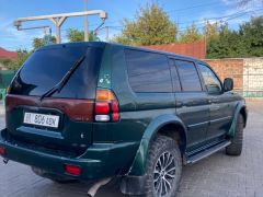 Сүрөт унаа Mitsubishi Montero Sport