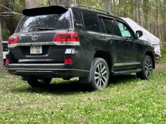 Сүрөт унаа Toyota Land Cruiser