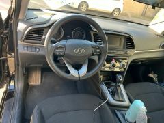 Photo of the vehicle Hyundai Elantra