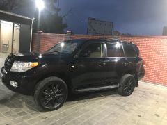 Сүрөт унаа Toyota Land Cruiser