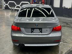 Photo of the vehicle BMW 5 Series