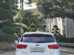 Сүрөт унаа Kia Sorento