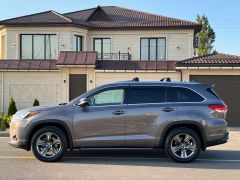 Сүрөт унаа Toyota Highlander