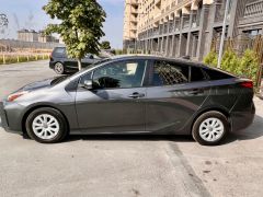 Фото авто Toyota Prius