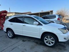 Photo of the vehicle Lexus RX