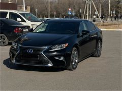 Photo of the vehicle Lexus ES