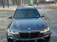 Сүрөт унаа BMW X7