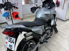 Сүрөт унаа Honda XL