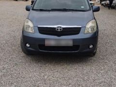 Сүрөт унаа Toyota Corolla Verso