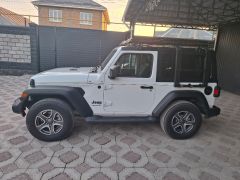 Сүрөт унаа Jeep Wrangler