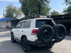 Сүрөт унаа Toyota Land Cruiser